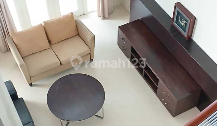 Disewakan Rumah Luas 2 Lantai Minimalis Citraland Full Furnish Siap Huni 284m 4 Kamar Dekat Pakuwon Mall Dan Universitas Ciputra Surabaya Pusat