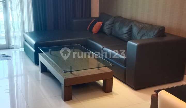 Disewakan Apartemen Trillium 2br Lantai 29 View Suramadu Ada Master Bedroom Luas 90m Dekat Tunjungan Plaza Surabaya Kota