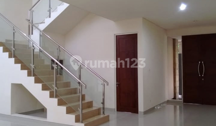 Rumah Murah W B M. 10 Menit Ke P T C 2