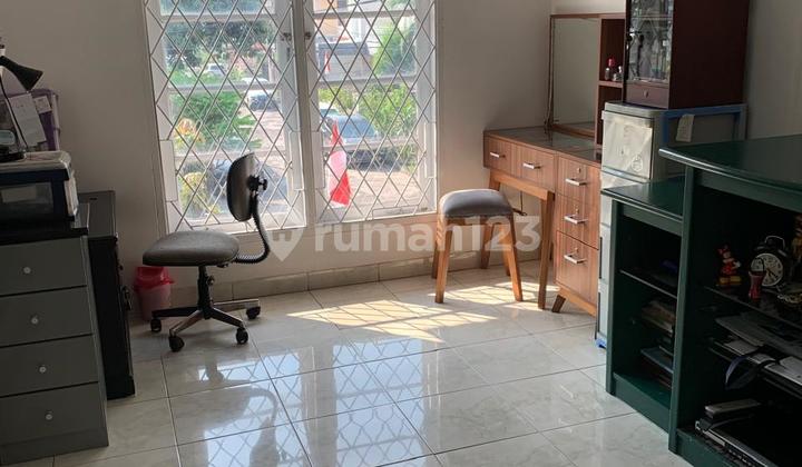 Dijual Rumah 2 lantai siap huni di Sektor 1E Gading Serpong - Byn 2