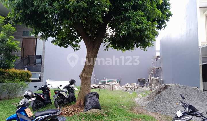 Dijual Kavling 300m2 hadap Selatan di Sutera Buana, Alam Sutera - Ylefb