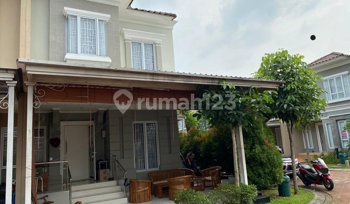 Dijual Rumah 2 lantai Hook bagus hadap Utara-Timur di Elista Village, Gading Serpong - Ysefb
