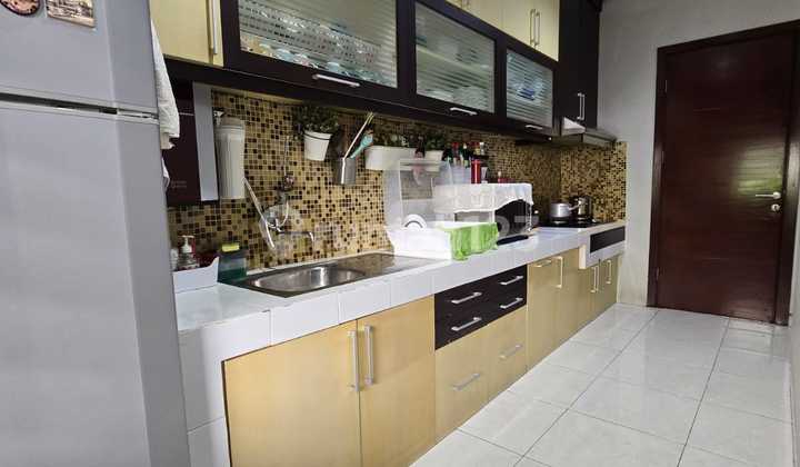 For sale: Semi-furnished 2-story house, ready to occupy in BSD Virginia Lagoon - Tyasefb. 2