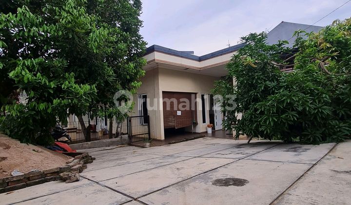 Rumah Cantik Di Dekat Komplek Polri Nagrak Samping Legenda Wisata Cibubur Bogor