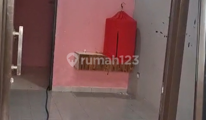 Over Cheap Home Credit at Adhigana Grand Nusa Indah 2