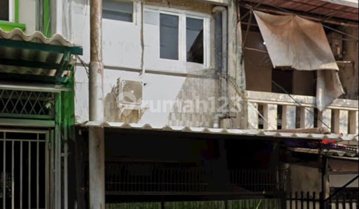 Rumah Bagus SHM di Jelambar Kavling Polri