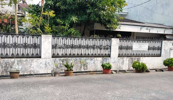 Rumah Bagus Sertifikat Hak Milik Di Duri Kepa Jalan Asem