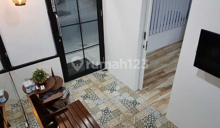 Rumah Bagus HGB di Jelambar 2