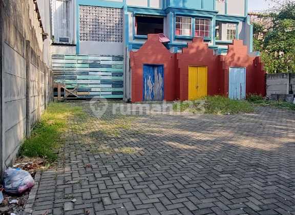 Duri Kosambi Raya Commercial Plot Building Bustling with Spacious Parking 2