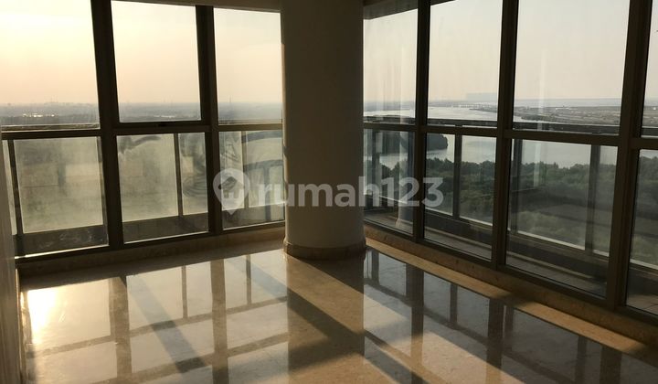 Apartemen Gold Coast Hook Seaview Siap Huni Bagus 