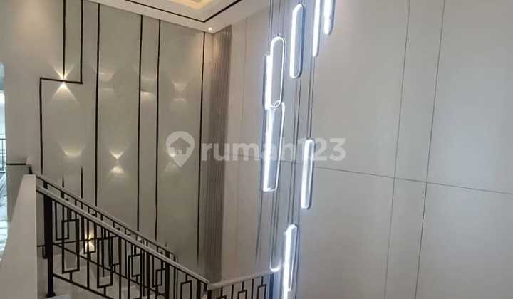 New Palm Garden House Ready to Live In Good