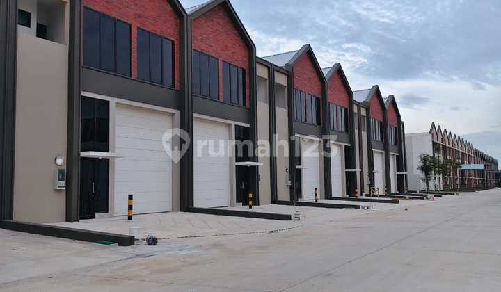 Bizpark Pik 2 Warehouse Ready to Use New Good Flood-Free Bizpark Pik 2 Warehouse Ready to Use New Good Flood-Free