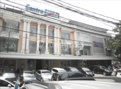 Ruko di Mayestik Jakarta Selatan Cocok Untuk Usaha Bahan Kain