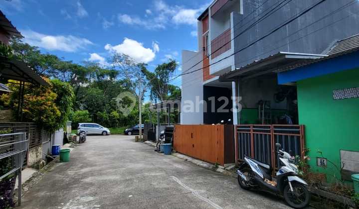 House in Pamulang Cendana Residence 2