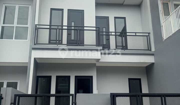 Rumah di BSD Kencana Loka (3)