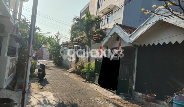 Asri House in OER Gunung Anyar