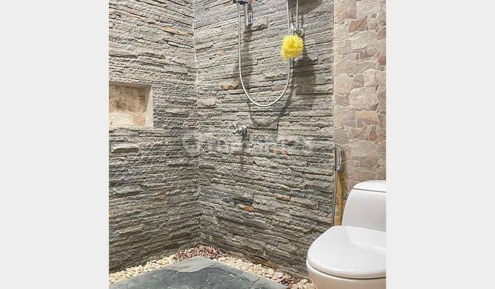 kamar mandi rumah aesthetic rancamaya golf estate