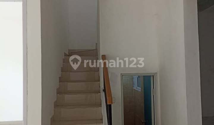 For Sale Ready-to-Use House In Harvest City 2