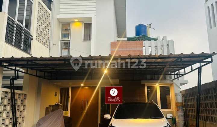 Quick Sale Luxury 3-Story House in Mega Cinere, Depok Quick Sale Luxury 3-Story House in Mega Cinere, Depok