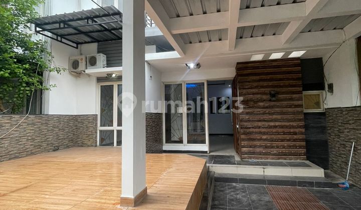 For Sale House In Harapan Indah Bekasi