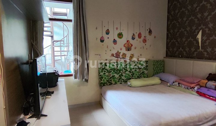 Rumah Bonus Furnish Siap Huni di Istana Dieng Selatan Malang 2