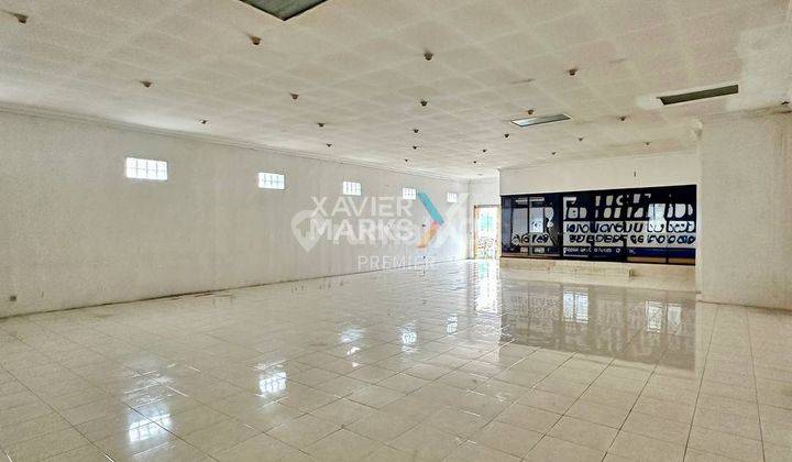 Ruang Usaha Strategis Murah Poros Jalan Ahmad Yani Malang