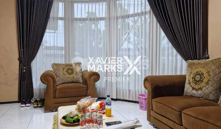 Rumah Araya Malang, Hook Mewah Premium 2