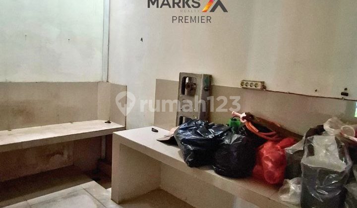 Two-Story Zero Lot Row House on Bandulan Street, Sukun, Malang 2