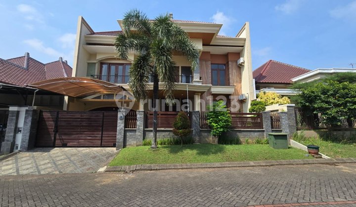 Two-Story House at Istana Dieng Malang Move-In Ready