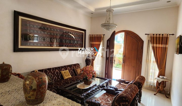 Permata Jingga Hook House Malang, a Step Away from UB. 2