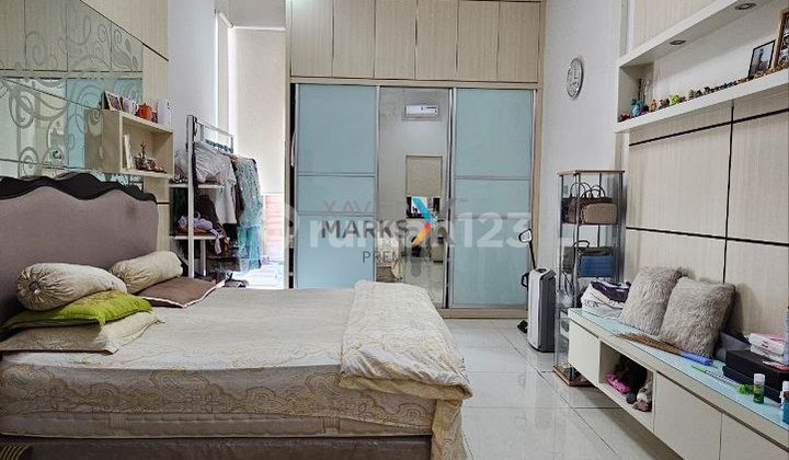 Rumah Semi Furnish Premium Mewah di Istana Dieng Malang 2