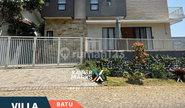 Villa Hook Modern Full Furnish di Panderman Hill Batu Malang