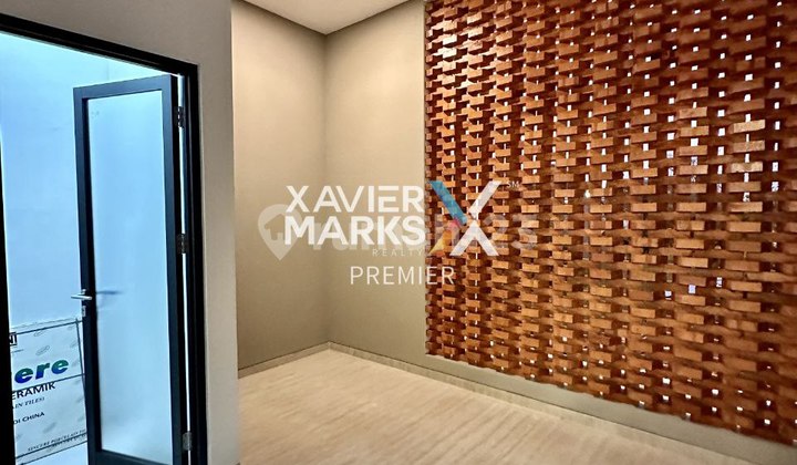 New Luxurious Brand New House in Araya Golf Malang 2