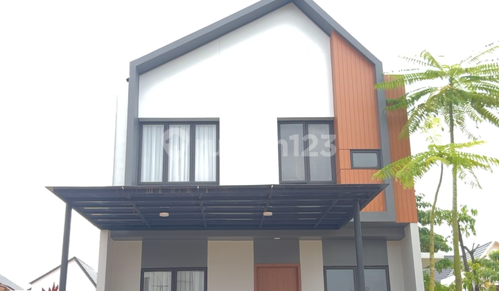 Rumah 2 Lantai Untuk Keluarga Kecil Dekat Dengan Pelabuhan Dan Internasional Ferry Dan Mall.  1