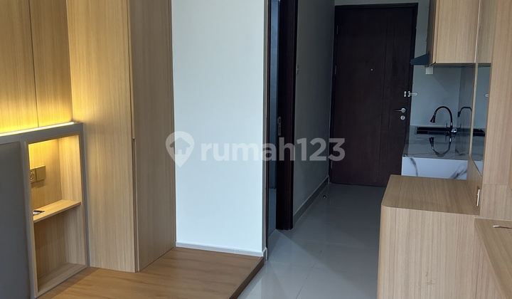 Tower 3 Pollux Habibi Meisterstadt Apartment