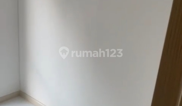 Disewakan Apartmen Tokyo Pik 2 Unfurnished 2
