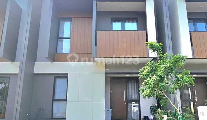 Rumah Cluster Regia Summarecon Crown Gading