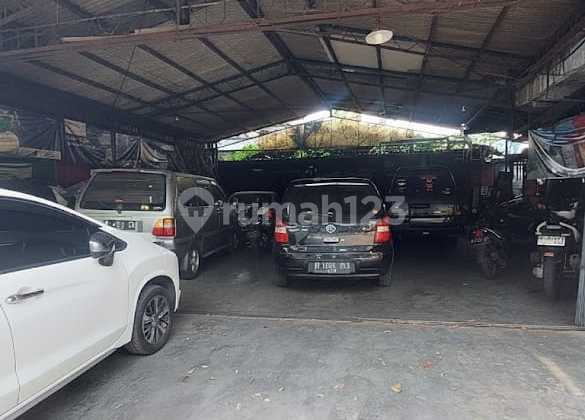 For Sale: 2-Story House and Business Space on the Edge of Cipinang Main Road, East Jakarta 2