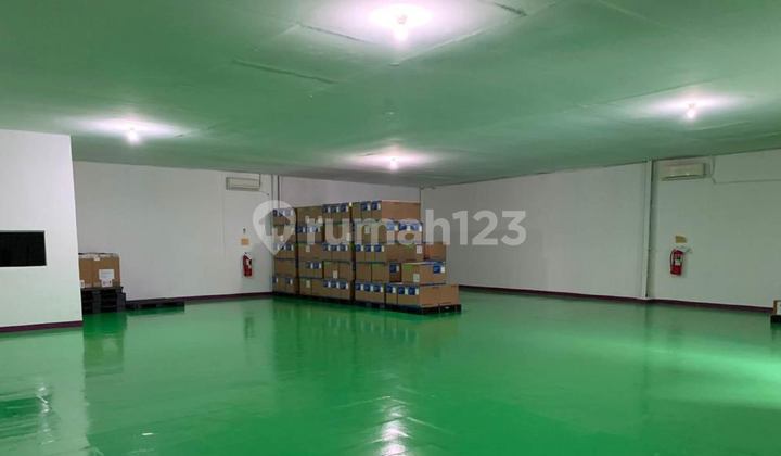 For Rent: Warehouse and Shop House in Ready-to-Use Pondok Kelapa Commercial Area For Rent: Warehouse and Shop House in Ready-to-Use Pondok Kelapa Commercial Area