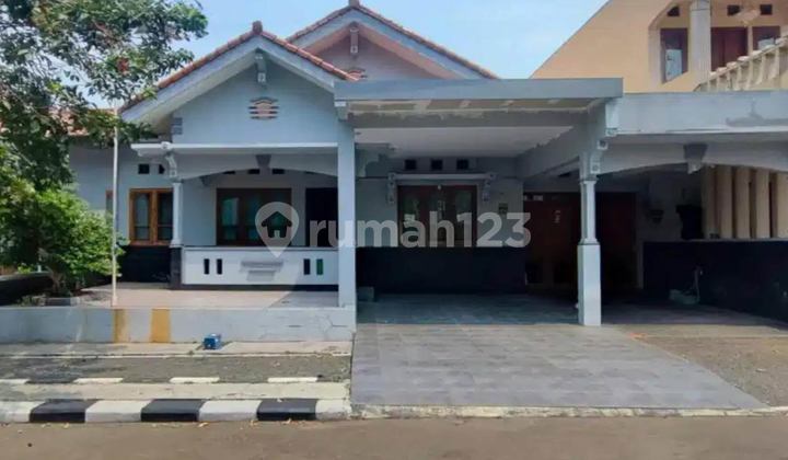 For Sale: Serene Home Facing Club House in Margonda Depok