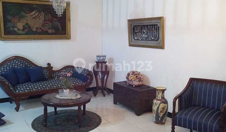 Di Jual Rumah Siap Huni Di Pal Merah Jakarta Barat 2