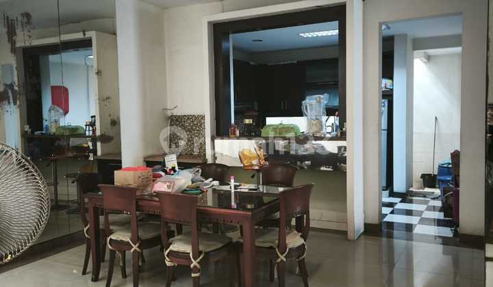 2-Story House in Janur Indah, Kelapa Gading, North Jakarta 2