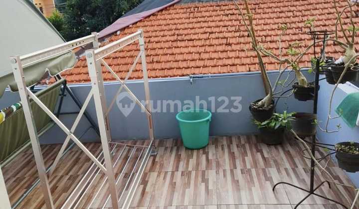 Rumah 2 Lantai Siap Huni Komplek Abadi Duren Sawit Jakarta Timur 2