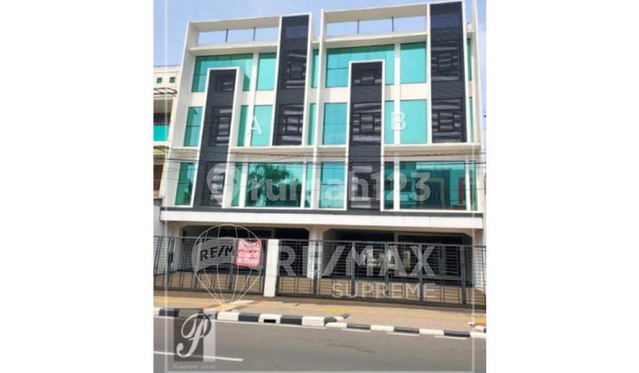 For Sale Office Building Ready to Use on Jatinegara Main Road