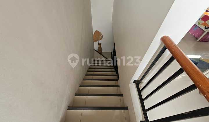 Dijual Cepat. Rumah di Cluster Laves Harapan Indah Bekasi 2