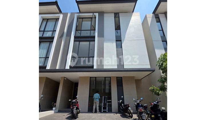 Dijual Rumah mewah cluster Asya Jakarta Garden City #LL30MY25