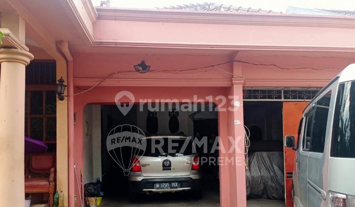 Dijual Rumah Dengan Halaman Luas Di Pulomas Jakarta Timur 2