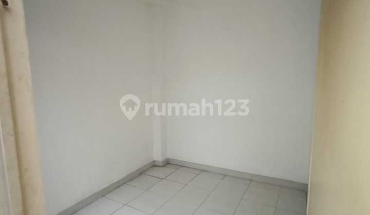 For Sale: 2-Story Metland House in East Jakarta 2