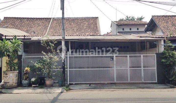 Dijual Rumah Strategis Di Pinggir Jalan dekat Al-Azhar Rawamangun