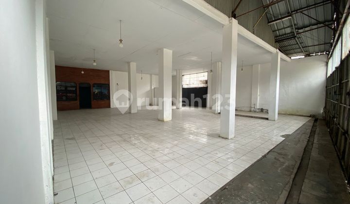 For Rent 1-Story Shop House for Car Beauty Salon Showroom 2